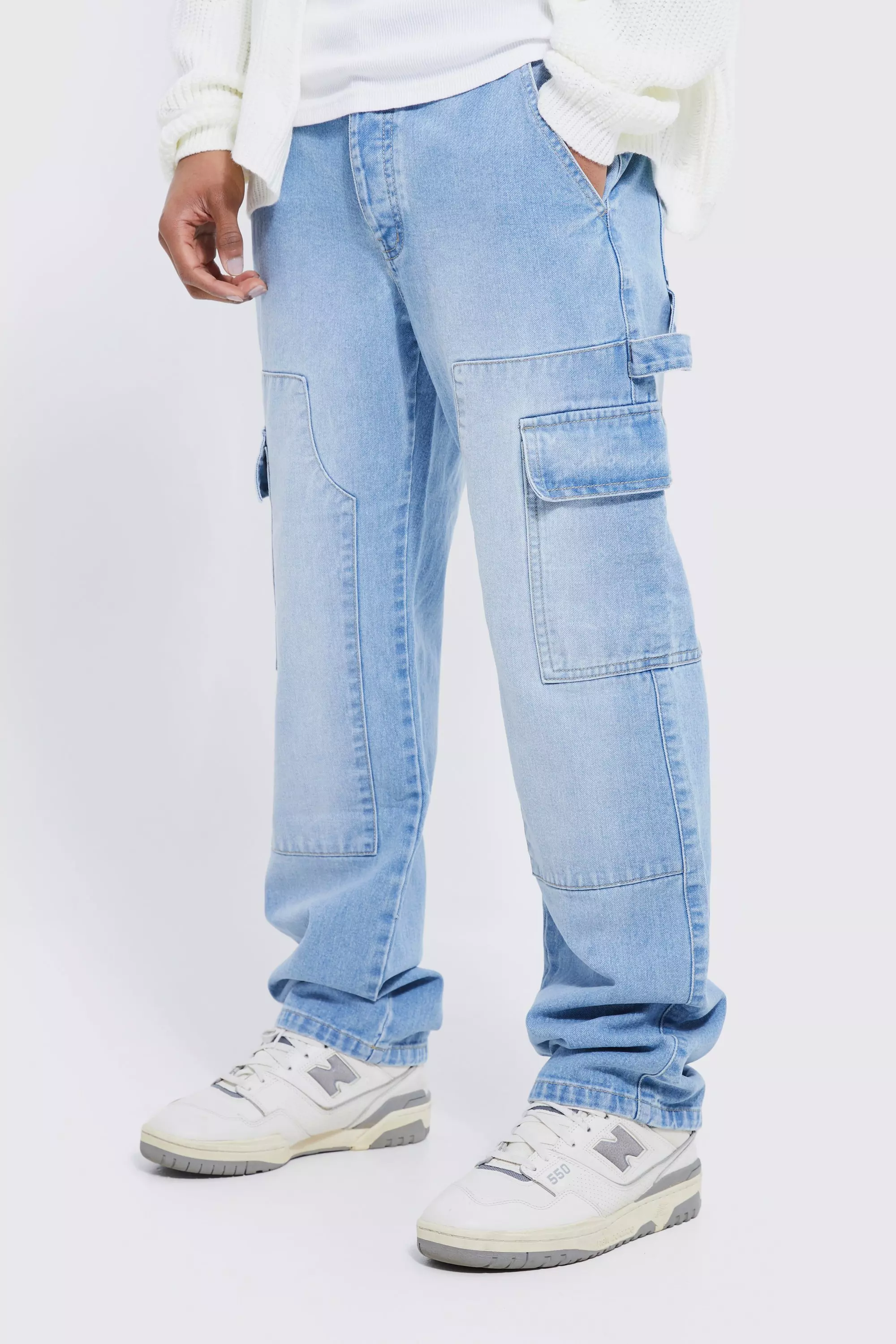 Blue jeans outlet with cargo pockets